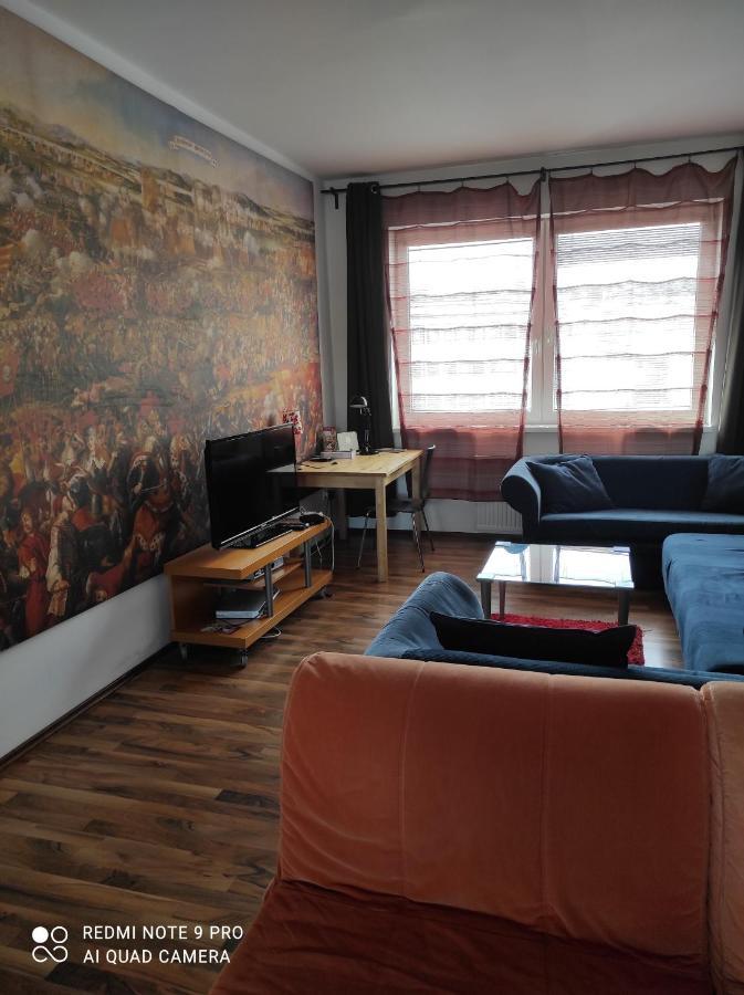Apartment Maximilian Bratislava Eksteriør bilde