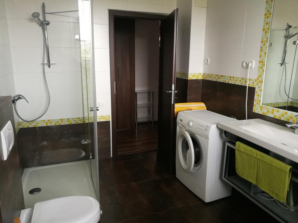 Apartment Maximilian Bratislava Eksteriør bilde